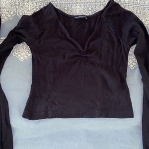 Fitted sexy long sleeved Abercrombie top!